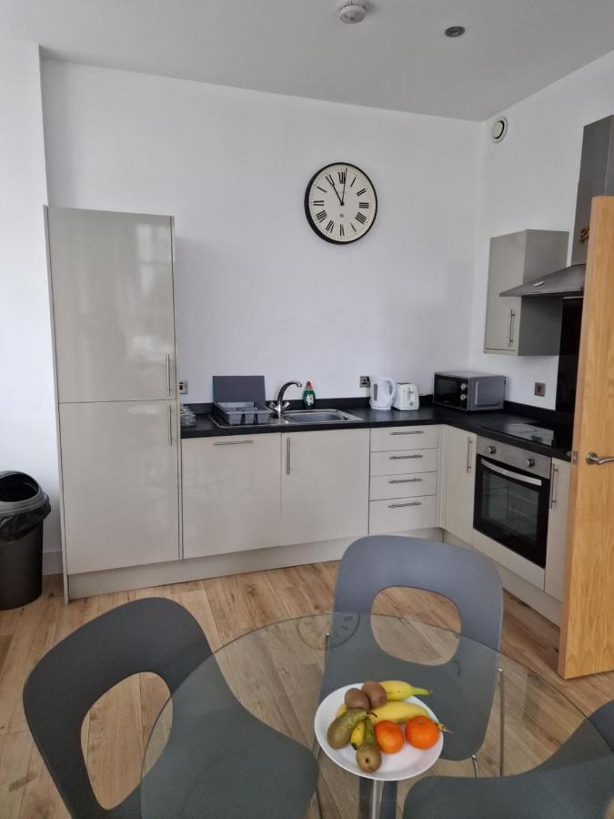 Converted Mill Apartment Манчестер Екстер'єр фото