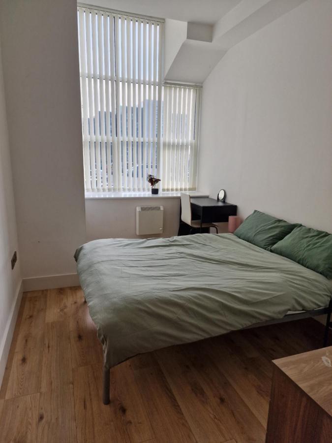 Converted Mill Apartment Манчестер Екстер'єр фото